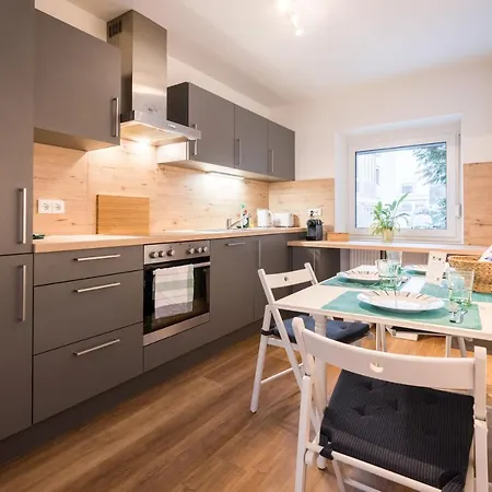 Bright - Xxl-apartment - 10 Guests - 2 - 2 Kitchen - 2 Parking Apartment